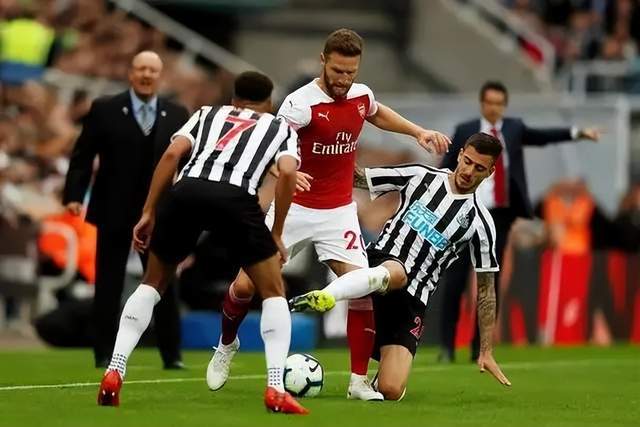 江苏肯帝亚：赵率舟加盟上海上实篮球俱乐部